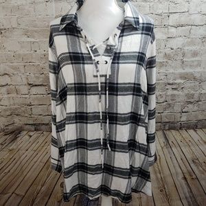 Lane Bryant black and white plaid shirt